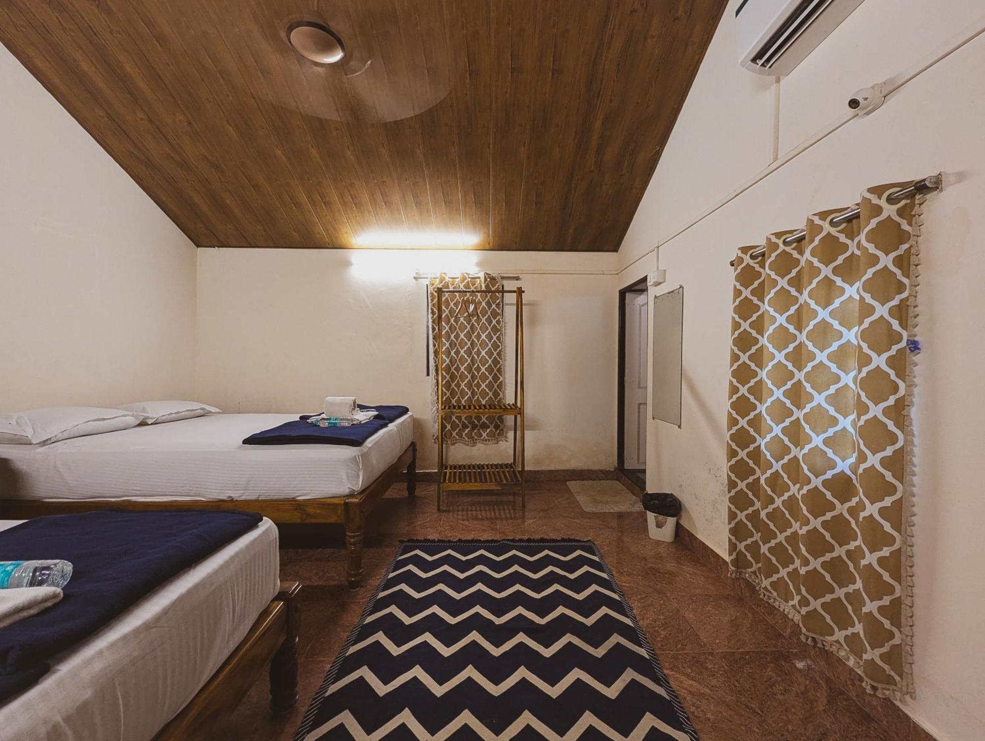 Sunset Cafe Beach Stay Gokarna  Dış mekan fotoğraf