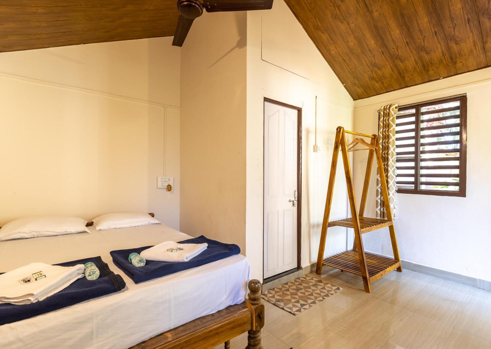 Sunset Cafe Beach Stay Gokarna  Dış mekan fotoğraf