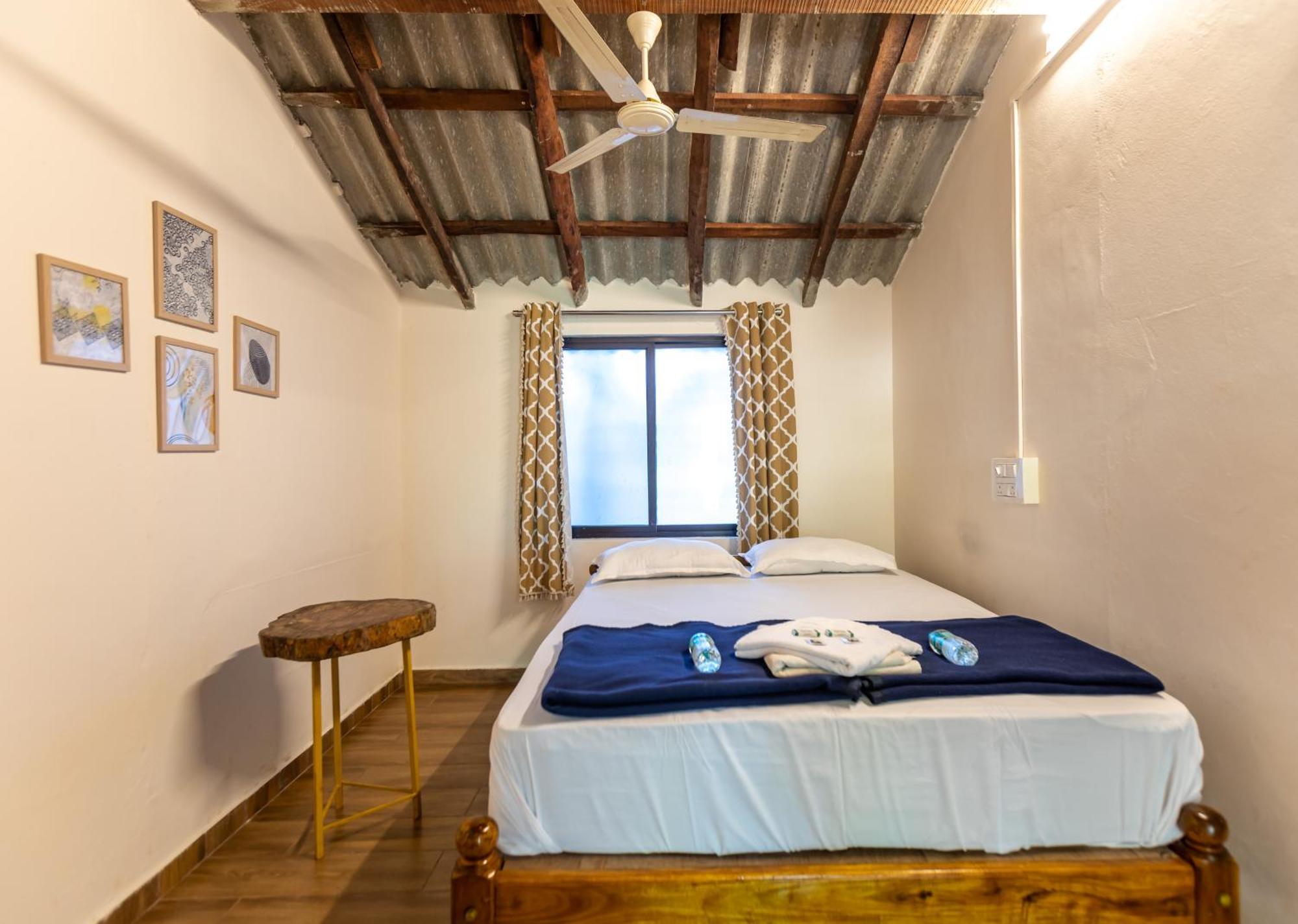 Sunset Cafe Beach Stay Gokarna  Dış mekan fotoğraf