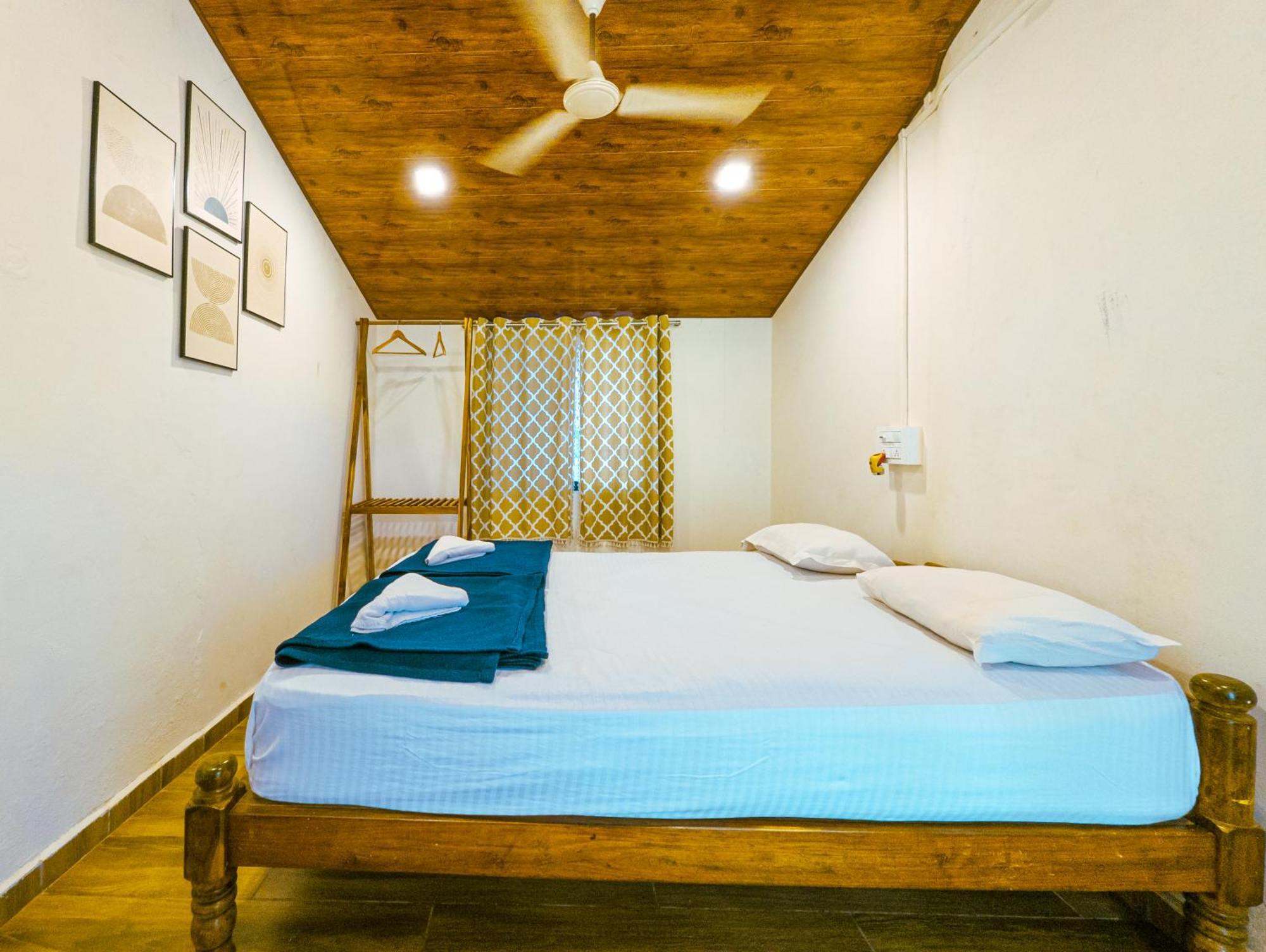 Sunset Cafe Beach Stay Gokarna  Dış mekan fotoğraf